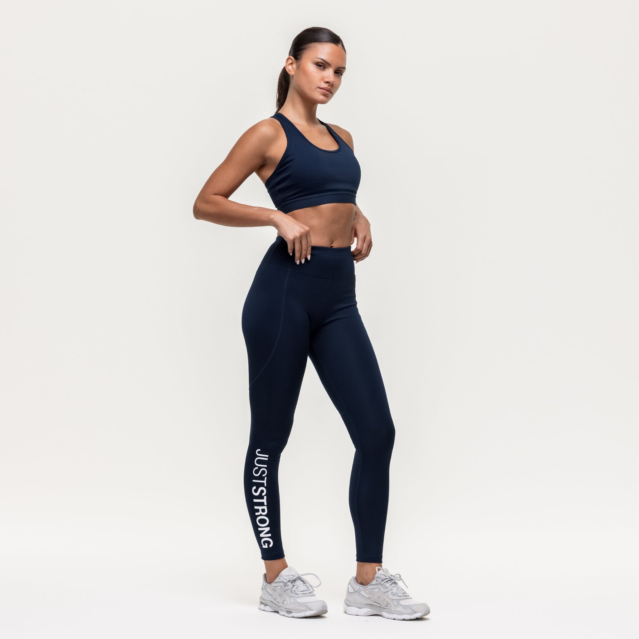 Motion Medium Support Bra - Navy