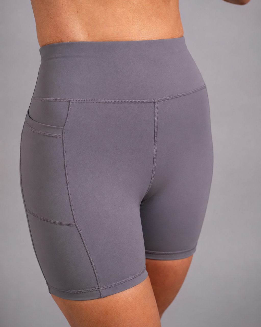 Power Performance Short - Smoke