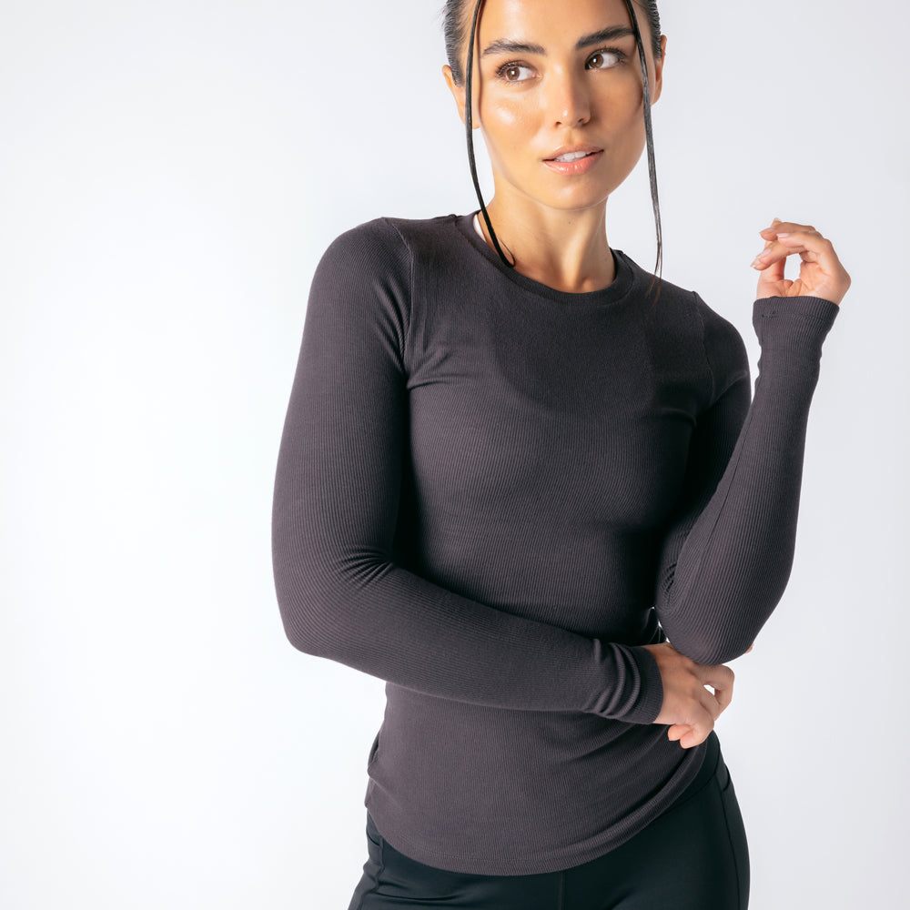 Long Sleeve Workout Tee - Washed Black